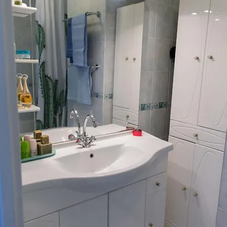 Nice Flat In The Chinese Neighbourhood דירה פריז